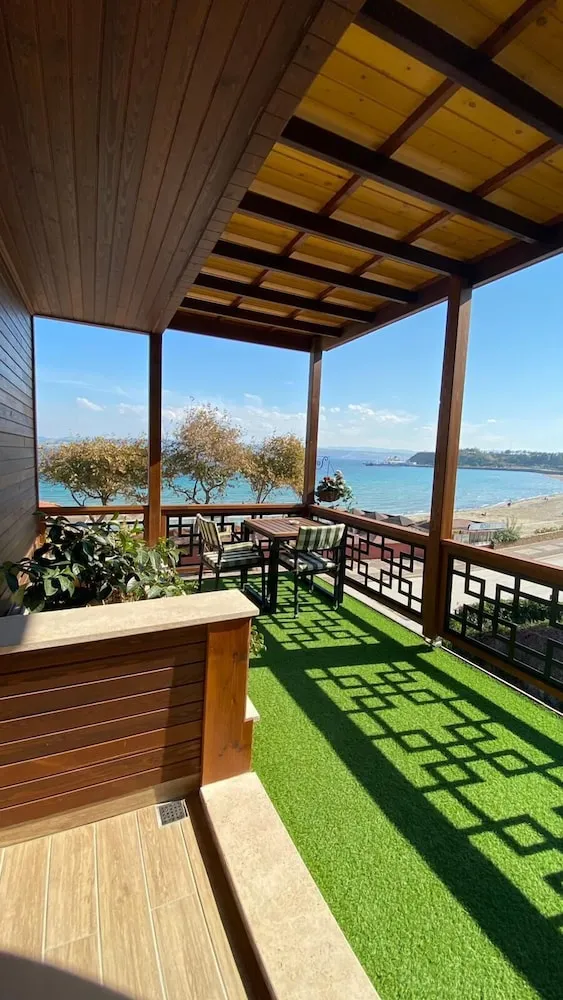 Deluxe Oda, Balkon, Deniz Manzaralı