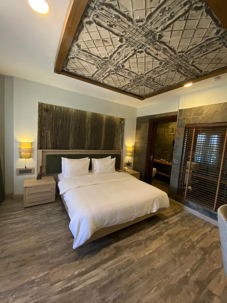 Deluxe Oda, Balkon, Deniz Manzaralı