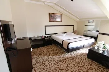 Teona Hotel